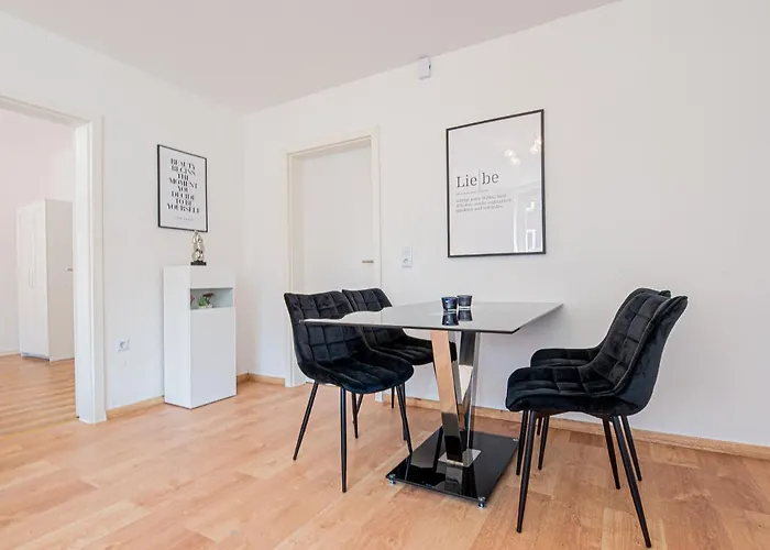 EUPHORAS - Top ausgestattete Ferienwohnung mit 105 qm und 3 Schlafzimmern